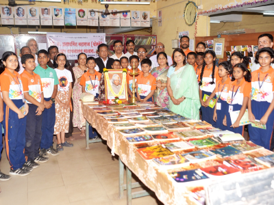 आ.कांताताई व हिंदवी पब्लिक स्कूल पंचकोशाधारित गुरुकुलचे विद्यार्थी-विद्यार्थिनी