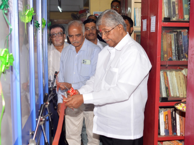 COMPACTOR सिस्टिमचे उद्घाटन करताना आदरणीय चंद्रकांतदादा पाटील