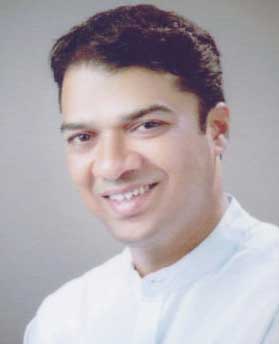 डॉ. रविंद्र झुटिंग